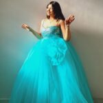 Women Shoulder Straps Floral Net Applique Maxi Dress